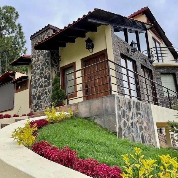Cabaña de lujo en el Bosque, hotel en Mazamitla