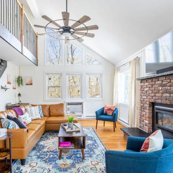 Cozy 3BD 2Minutes from Beach, hotel a East Stroudsburg