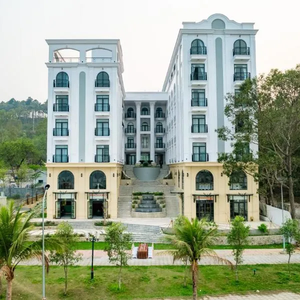 Belliss Hotel And Spa Dai Lai, ξενοδοχείο σε Phúc Yên