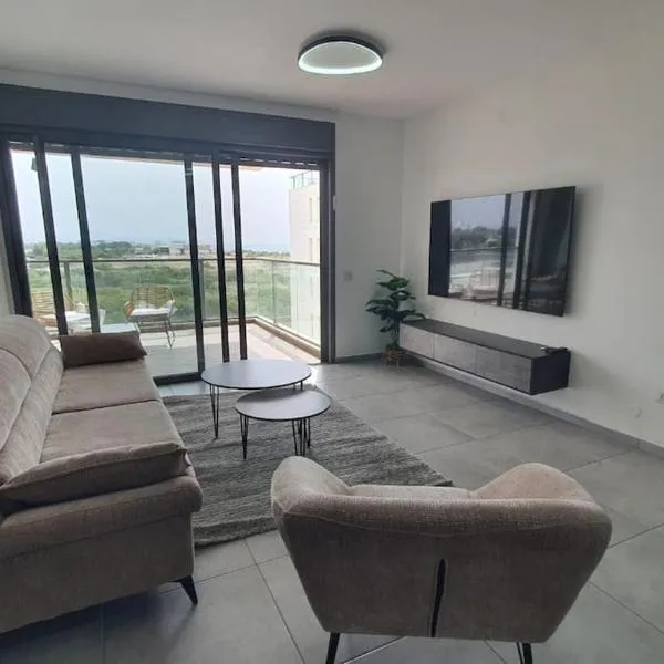 דירת נופש באכזיב על הים, hotel in Nahariyya