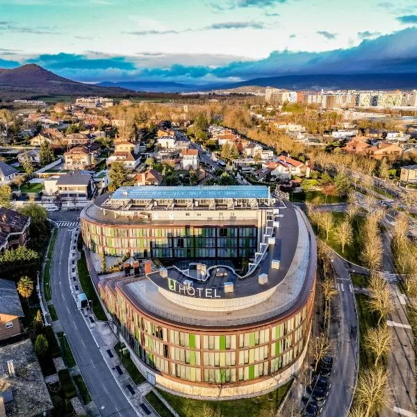Hotel Jardines de Uleta Suites, hotel in Vitoria-Gasteiz