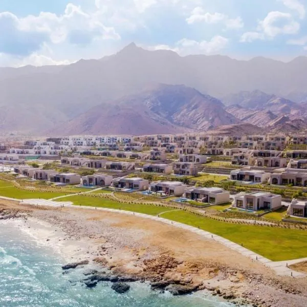 The Beach House, hotel in Muscat