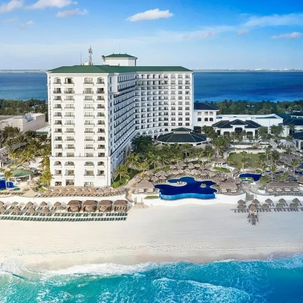 JW Marriott Cancun Resort & Spa, hotel in Cancún