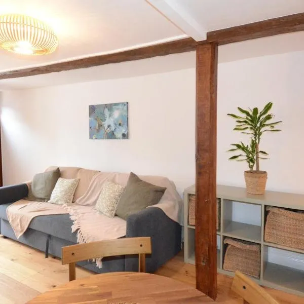 Cosy flat in heart of Woodstock, khách sạn ở Woodstock