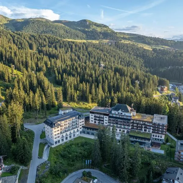 Waldhotel Arosa, hotel en Arosa