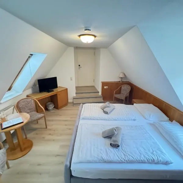 Hotel Müritzlicht, hotel di Waren