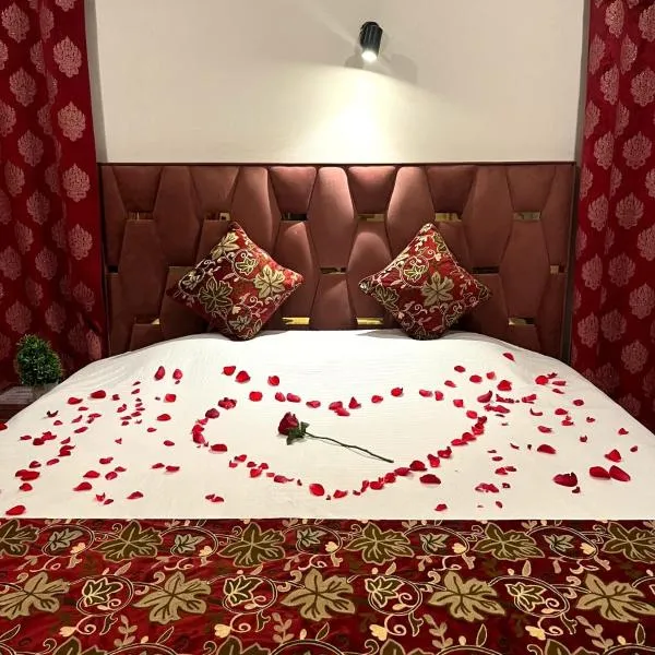 Meer Mansion Homestay, hotel v destinaci Šrínagar