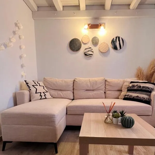 Tramontana House2, ξενοδοχείο στη Σκιάθο Πόλη