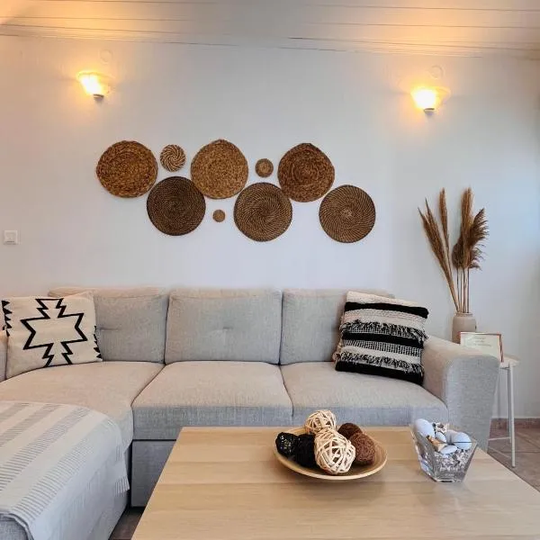 Tramontana House1, ξενοδοχείο στη Σκιάθο Πόλη