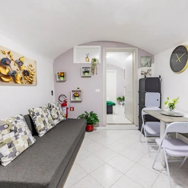 La Casa nel Borgo- cod. CITRA 008055-LT-2468, hotel en San Remo