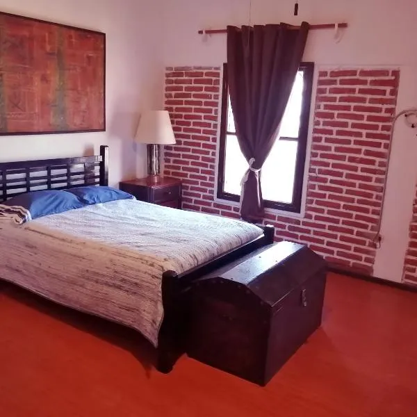 Cuarto tipo loft con terraza, hotel in Mazatlán