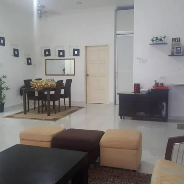 NikAishy TransitAirport A1, hotel v destinaci Pengkalan Cepa