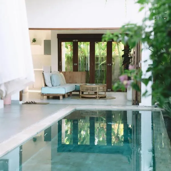 Three Palms Surf & Stay Medewi, hotel en Airsatang