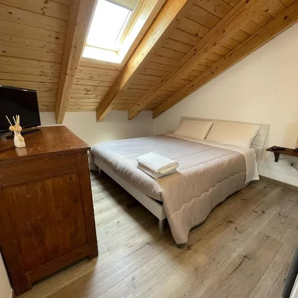 La Mansarda nel Borgo, hótel í Borgo Venusio