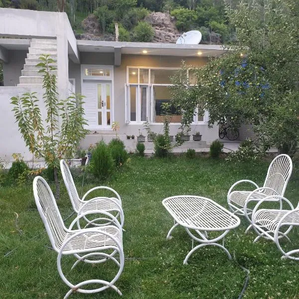 Mountain Villa - Hunza Valley, hotell sihtkohas Hunza