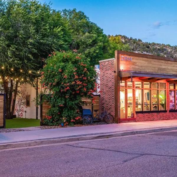 Dolores Bike Hostel โรงแรมในDolores