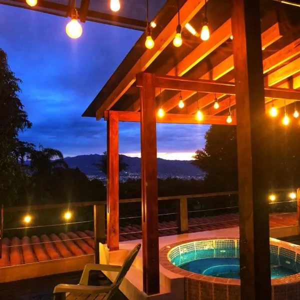 Vistas del Conde, hotel in Heredia