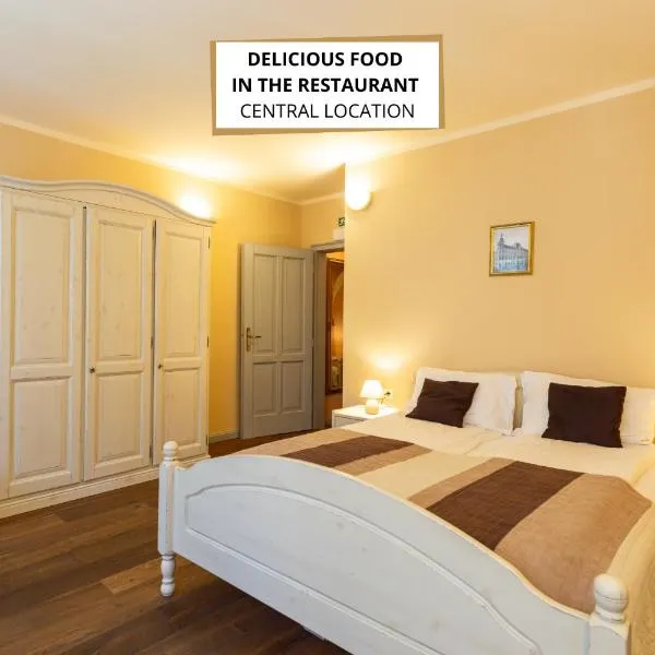 Patrick's Pub,位于马里博尔的酒店