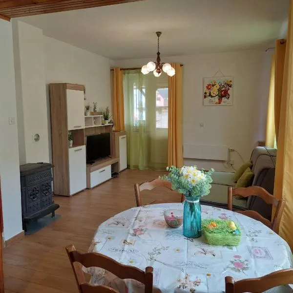Apartman Rozmari, hotel v destinaci Lokve