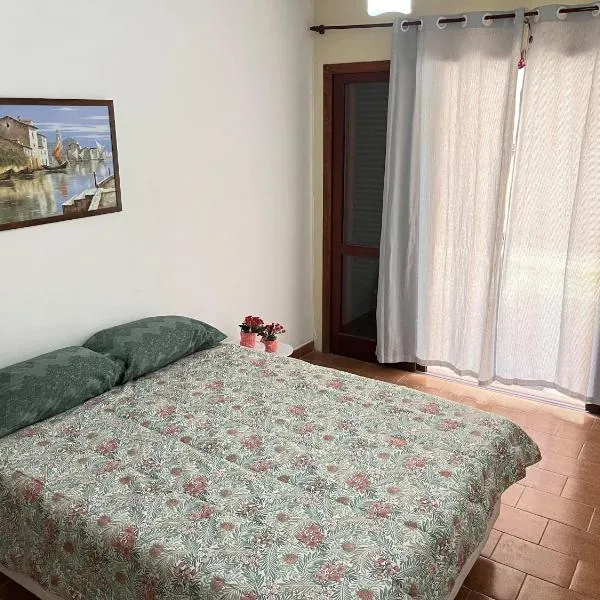 Brisa Suítes no Itagua Pertinho da Praia Grande, hotel v destinaci Ubatuba