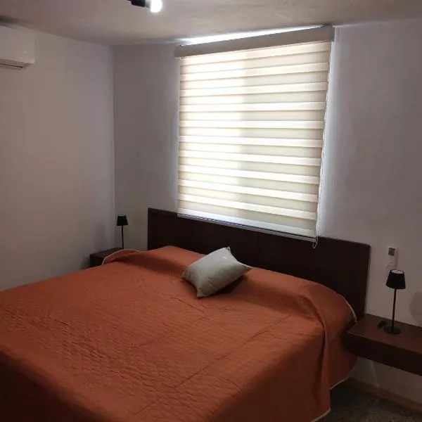 Casa Versalles, ξενοδοχείο στο Αγουασκαλιέντες