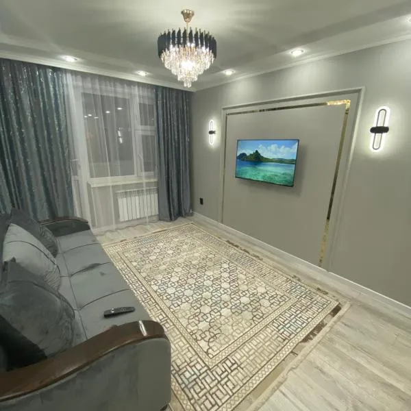 Люкс квартира, ξενοδοχείο σε Taraz