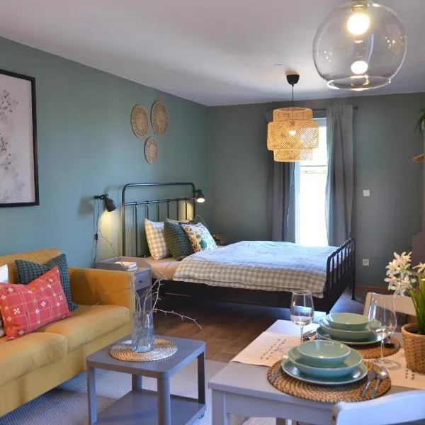 Jcamp, Hotel in Nové Město pod Smrkem