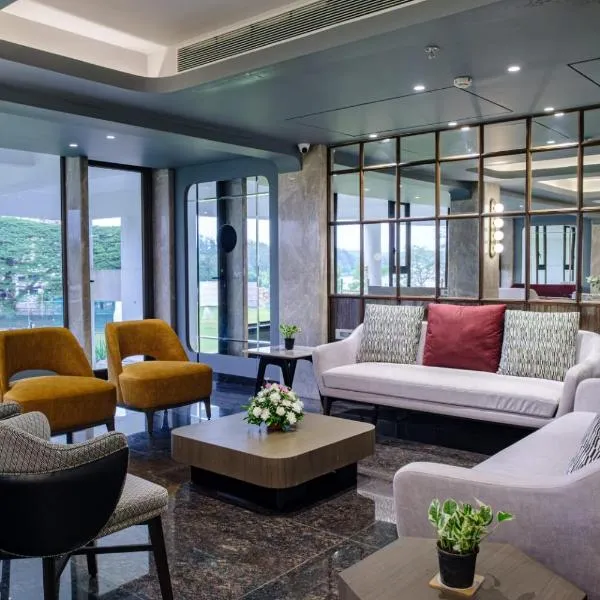 Riverside Suites at Panjim Gymkhana, hotel in Panaji