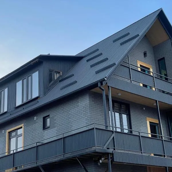 Viesnīca BIYIK House pilsētā Karakola
