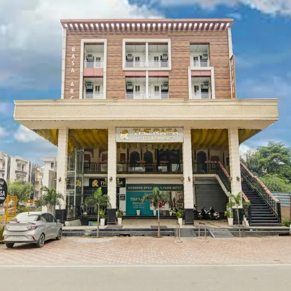 Hotel the Rasa at Vasundhara, hotel di Ghaziabad