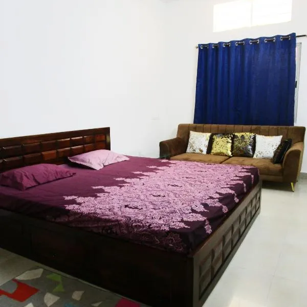 2 BHK Couple friendly Appartment, hotel in Belgaum