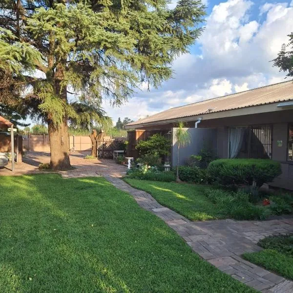 Country Route LTX, готель у місті Lichtenburg