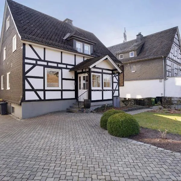 Ferienwohnung Huckelberg, hotel v destinaci Schmallenberg