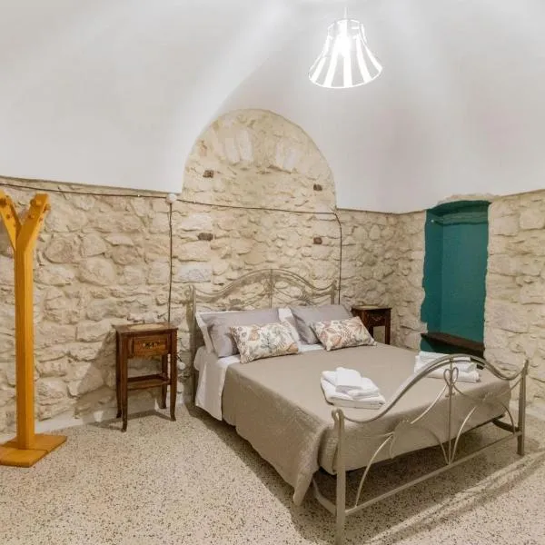 La casa nel Borgo, hotel v destinaci San Donato Val di Comino