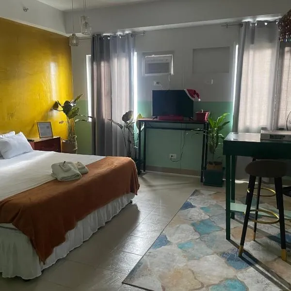 Poolside Apartment - Sleeps 4 Ac & Hot Shower、Marilaoのホテル