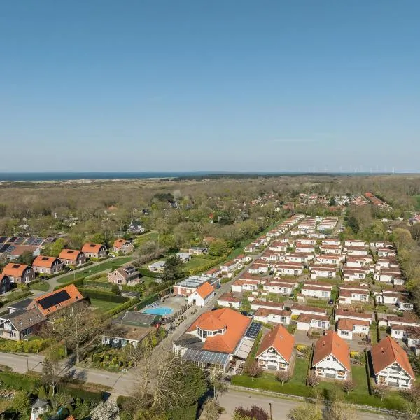 Holiday Park Dennenbos, ξενοδοχείο σε Oostkapelle