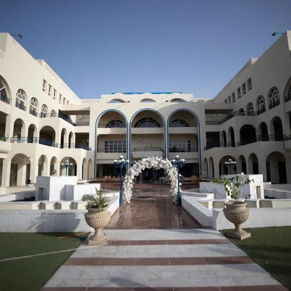 Oriental grand Plaza, hotelli Madinat Al Ashir min Ramadanissa