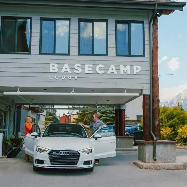 Basecamp Lodge Canmore, hotel en Canmore