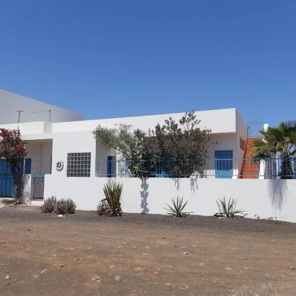Dolphin Cabo Verde, hotel i Tarrafal