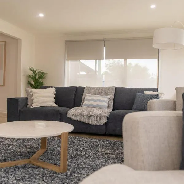 Pine Lodge modern and quiet retreat in cowes, hotel a Cowes