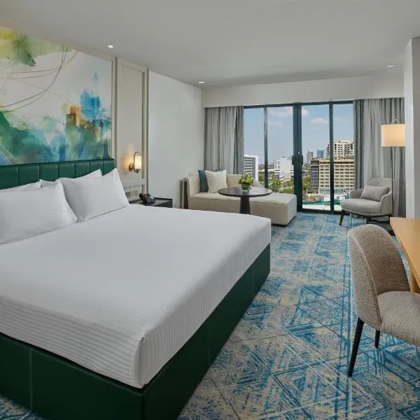 The Heritage Hotel Manila, hótel í Manila