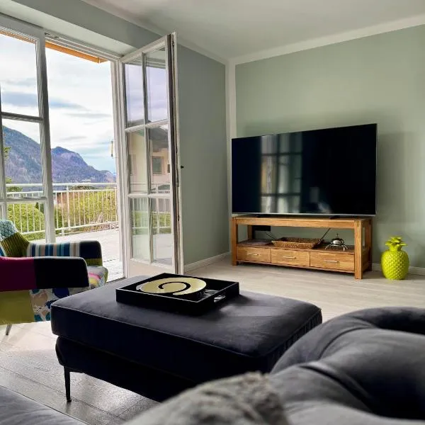 LIVA LIVING, Apartments mit Berg- und Seeblick, große Terrassen, hotel en Sankt Gilgen