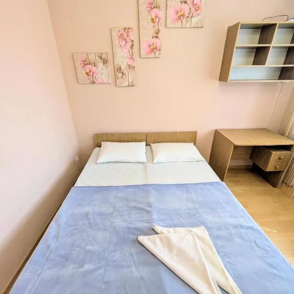 Dnipro में, होटल 2кімнатні Апартаменти на проспекті Науки76 ДДувс ДІІТ ДНУ Дафі neo Plaza Тополя