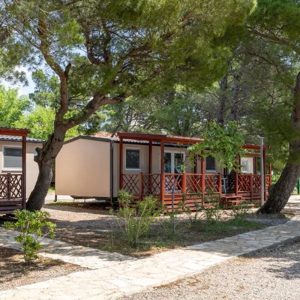 Camping Paklenica, Hotel in Starigrad-Paklenica