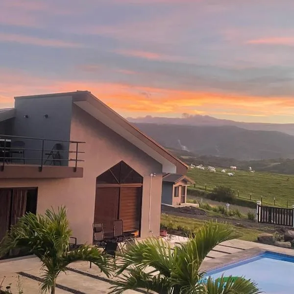 La Vista, hotel v destinaci Piedras