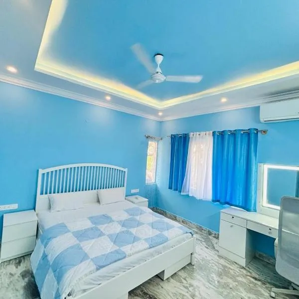 Sapphire Suite by Indiranagar Metro，位于班加罗尔的酒店