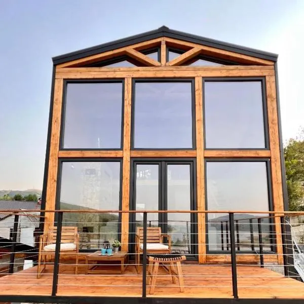 Mount Log Cabin, hotel v destinaci Mavrovo
