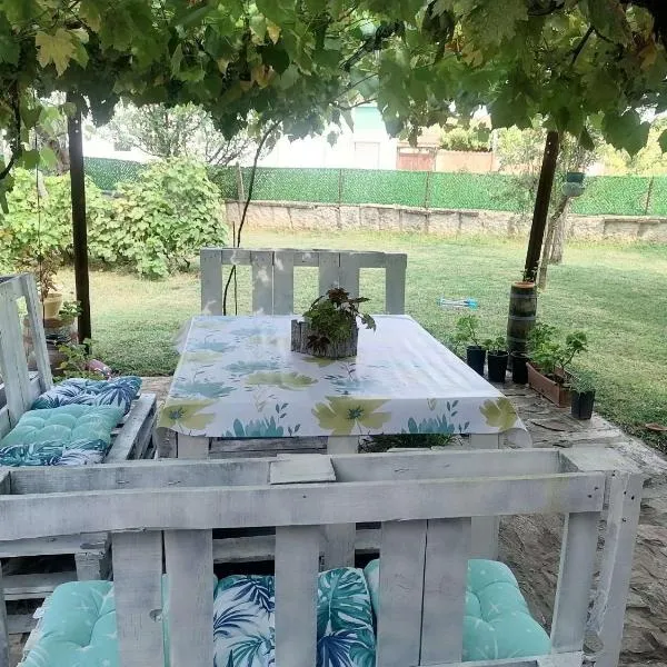 Guest House RUSALIA, hotel in Gara Oreshets