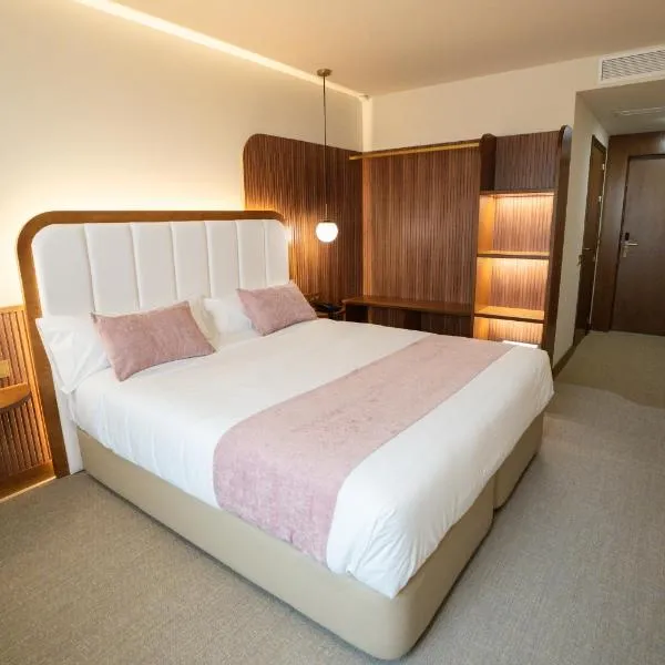Hospedium Hotel A Mar, hotel u gradu 'Villafranca de los Barros'