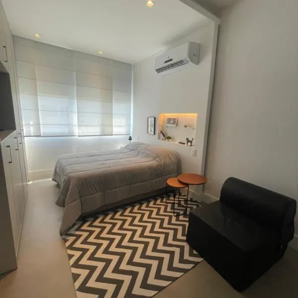 Amazing Loft between Copacabana and Ipanema, hotel in Rio de Janeiro